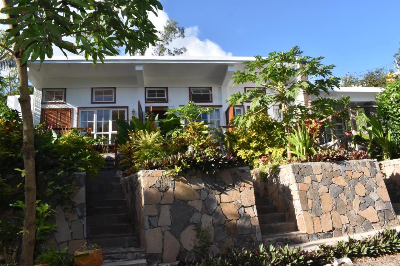 Bed and Breakfast Les Antigones à Port Mathurin Extérieur photo