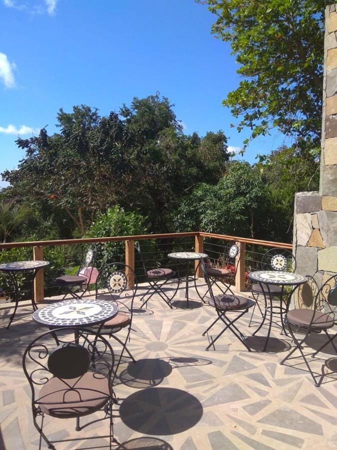 Bed and Breakfast Les Antigones à Port Mathurin Extérieur photo
